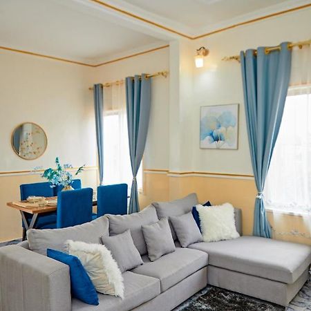 Appartement Avec Vue Panoramique Two Or Three Rooms Yaounde Ngoại thất bức ảnh