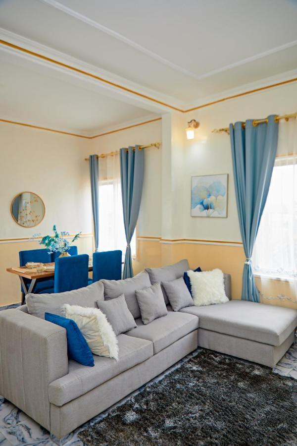 Appartement Avec Vue Panoramique Two Or Three Rooms Yaounde Ngoại thất bức ảnh