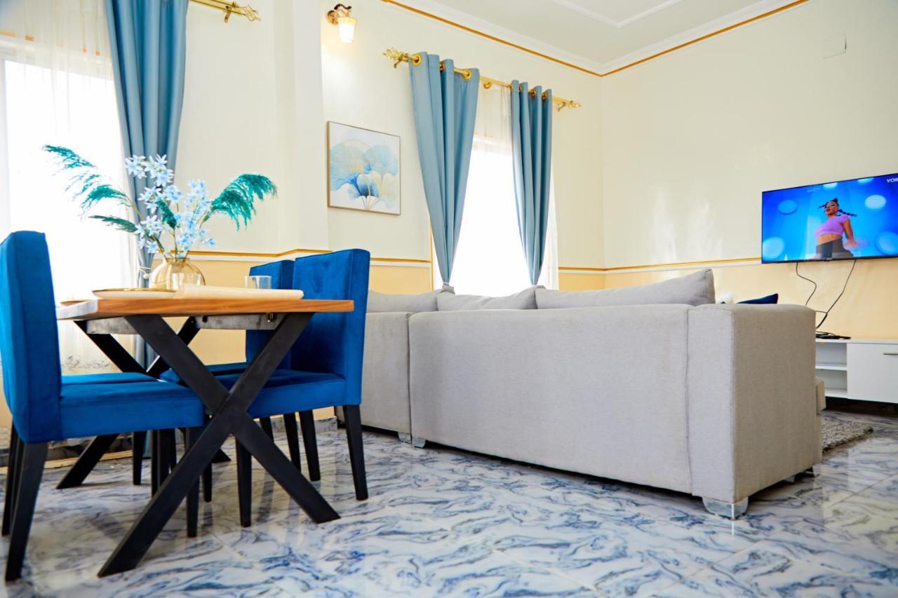 Appartement Avec Vue Panoramique Two Or Three Rooms Yaounde Ngoại thất bức ảnh