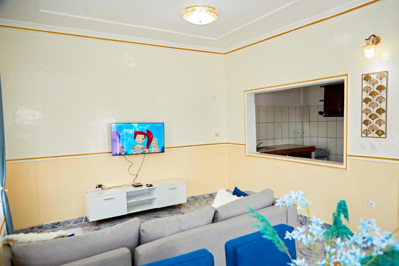 Appartement Avec Vue Panoramique Two Or Three Rooms Yaounde Ngoại thất bức ảnh