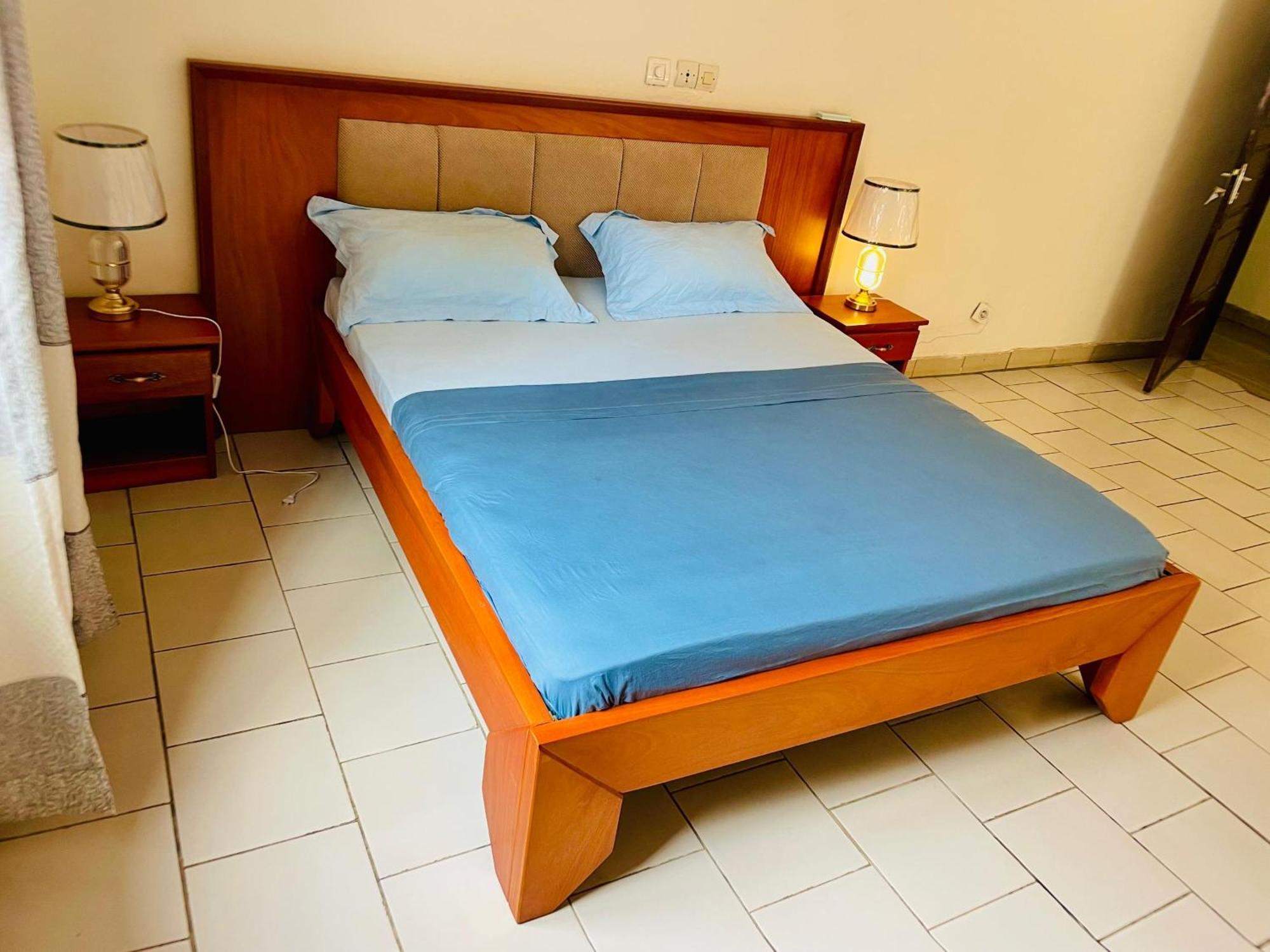 Appartement Avec Vue Panoramique Two Or Three Rooms Yaounde Ngoại thất bức ảnh