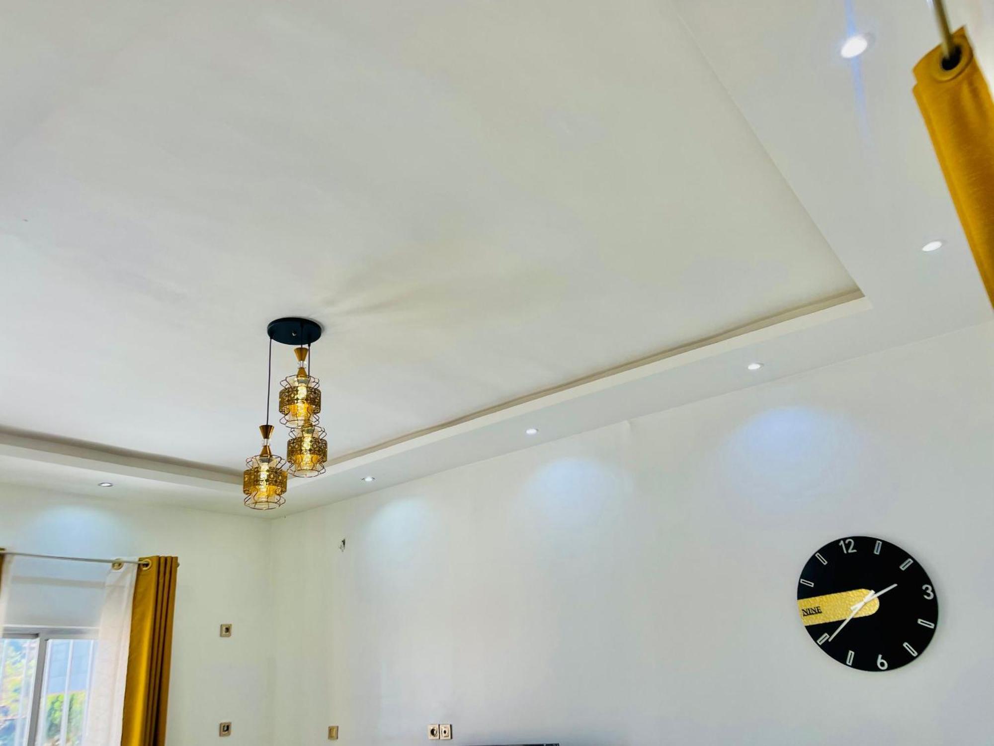 Appartement Avec Vue Panoramique Two Or Three Rooms Yaounde Ngoại thất bức ảnh