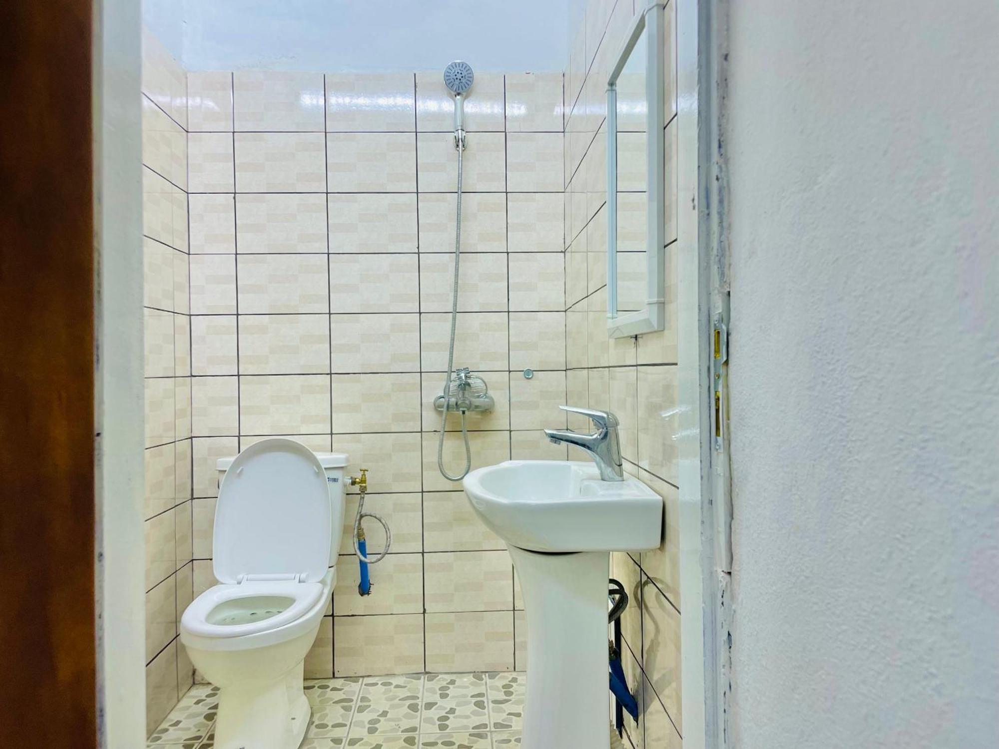 Appartement Avec Vue Panoramique Two Or Three Rooms Yaounde Ngoại thất bức ảnh